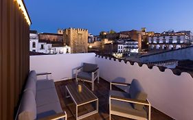 Apartamentos El Patio - Modernos con vistas en Plaza Mayor